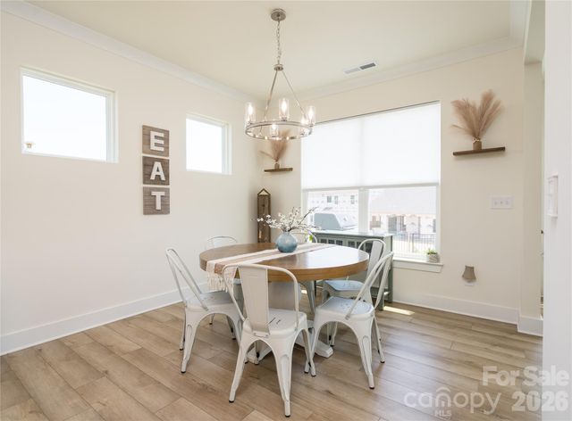 1452 Ardmore Drive, Sherrills Ford, NC 28673