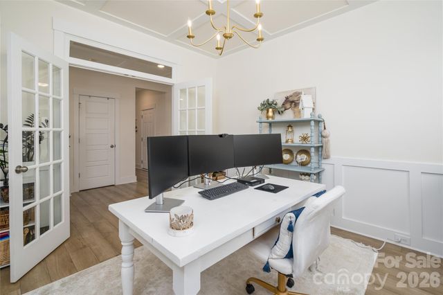 1452 Ardmore Drive, Sherrills Ford, NC 28673