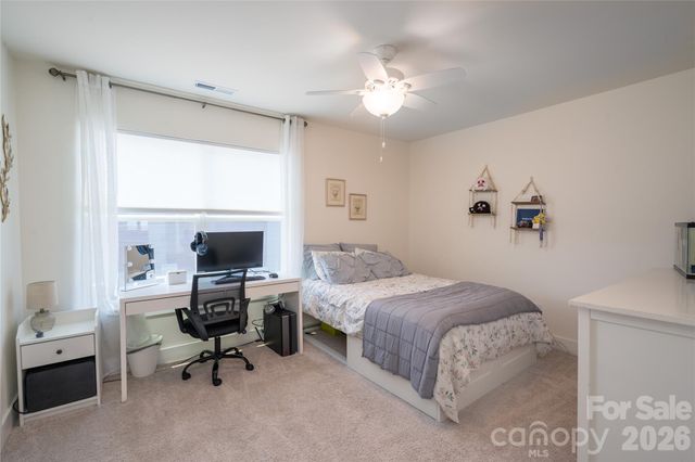 1452 Ardmore Drive, Sherrills Ford, NC 28673