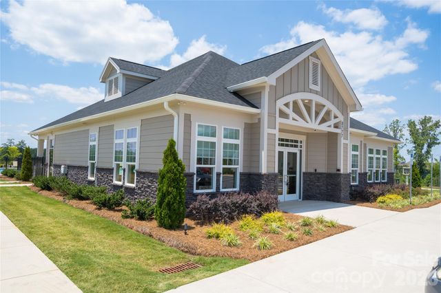 1452 Ardmore Drive, Sherrills Ford, NC 28673