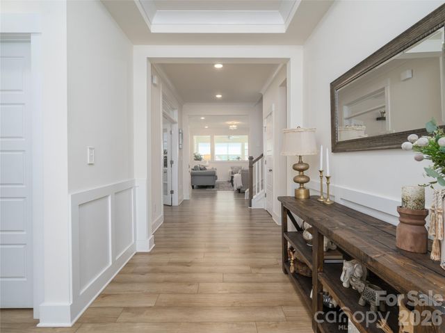 1452 Ardmore Drive, Sherrills Ford, NC 28673
