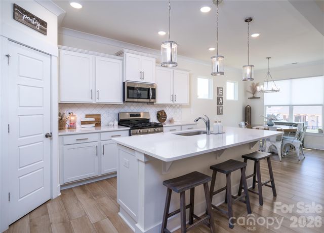 1452 Ardmore Drive, Sherrills Ford, NC 28673