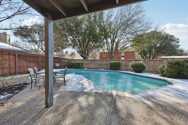 1825 Ingleside Drive, Flower Mound, TX 75028