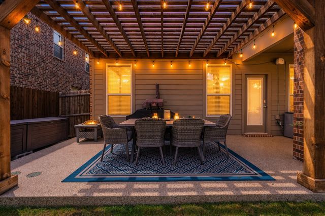 2125 Lake Cliff Drive, Little Elm, TX 75068