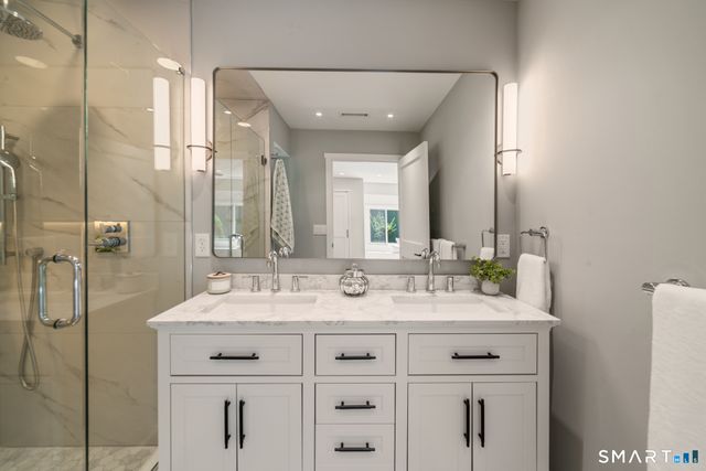 644 Heritage Village A, Southbury, CT 06488