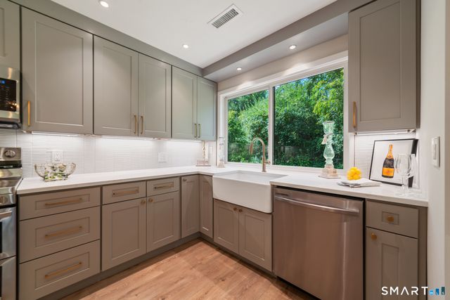 644 Heritage Village A, Southbury, CT 06488