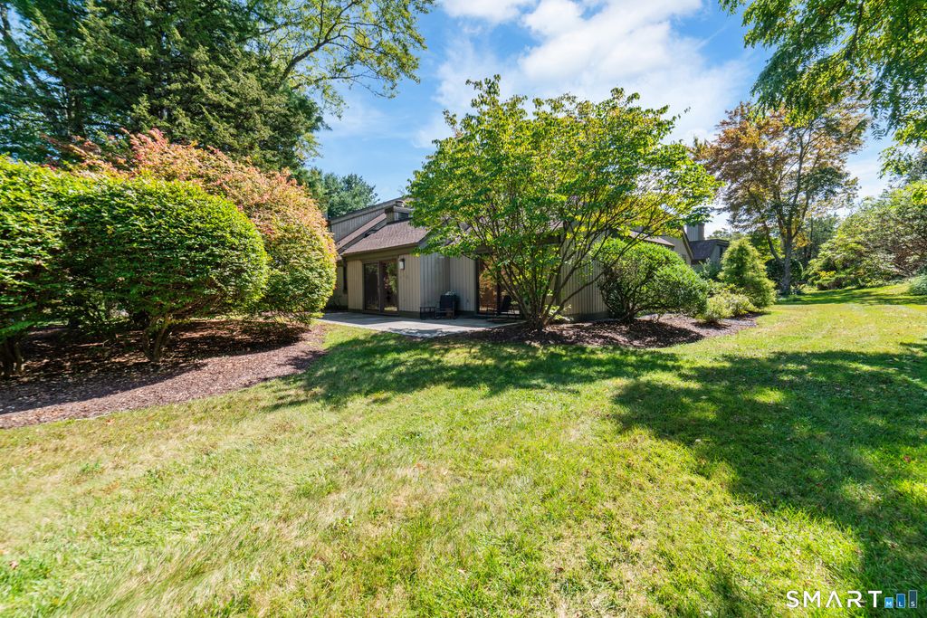 644 Heritage Village A, Southbury, CT 06488