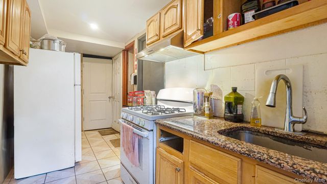 12706 97th Avenue, Richmond Hill, NY 11419