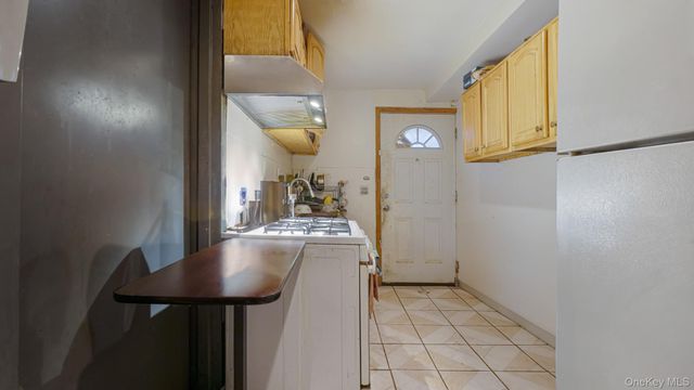 12706 97th Avenue, Richmond Hill, NY 11419