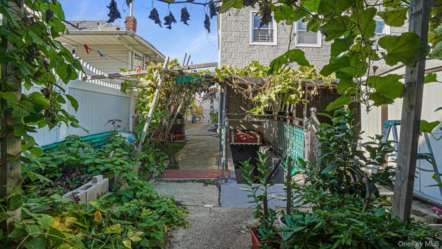 12706 97th Avenue, Richmond Hill, NY 11419