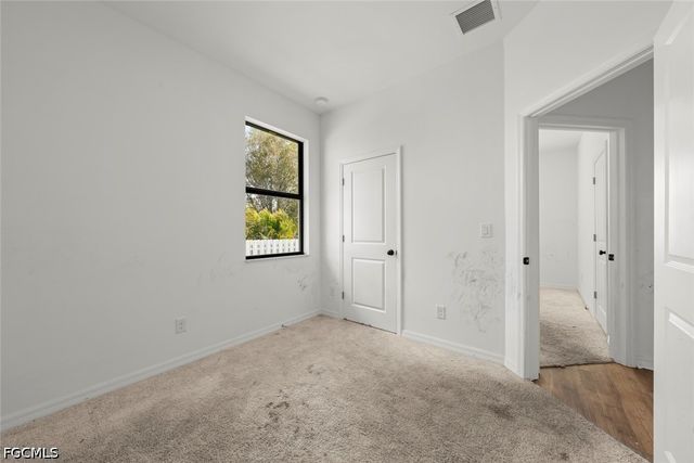 2021 NE 4th AVE, Cape Coral, FL 33909