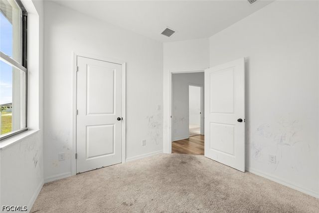 2021 NE 4th AVE, Cape Coral, FL 33909