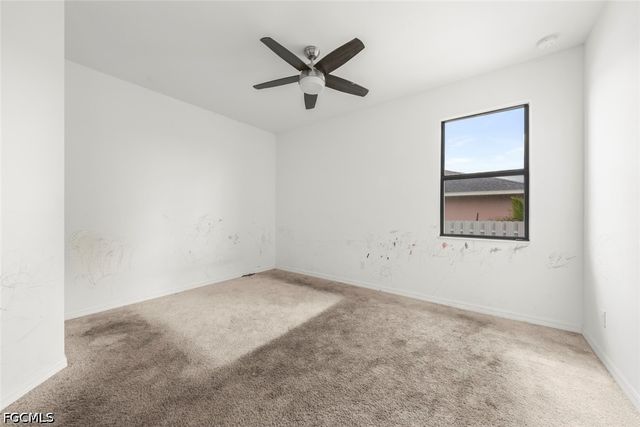 2021 NE 4th AVE, Cape Coral, FL 33909