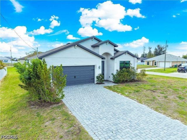 2021 NE 4th AVE, Cape Coral, FL 33909