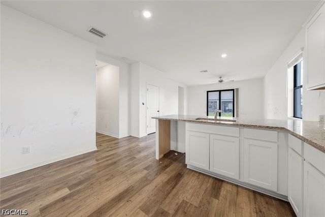 2021 NE 4th AVE, Cape Coral, FL 33909