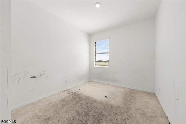 2021 NE 4th AVE, Cape Coral, FL 33909