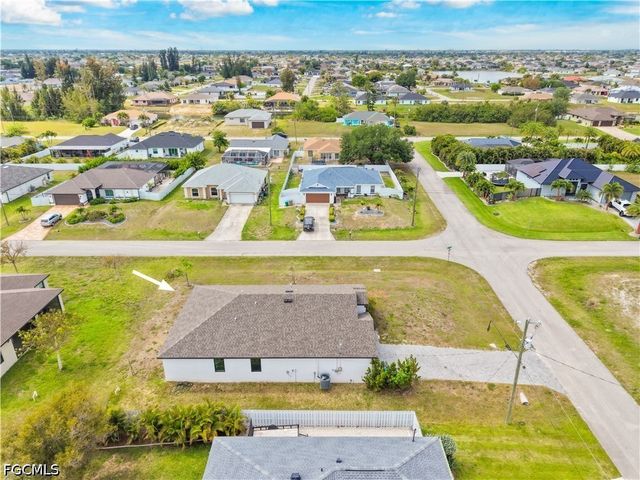 2021 NE 4th AVE, Cape Coral, FL 33909