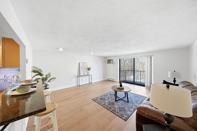 9 Broadway 217, Saugus, MA 01906