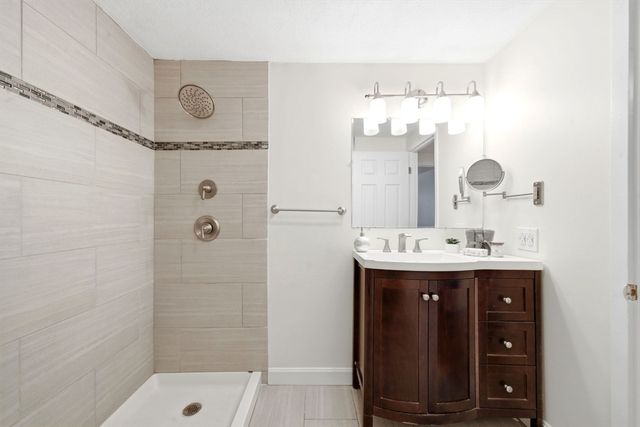 9 Broadway 217, Saugus, MA 01906