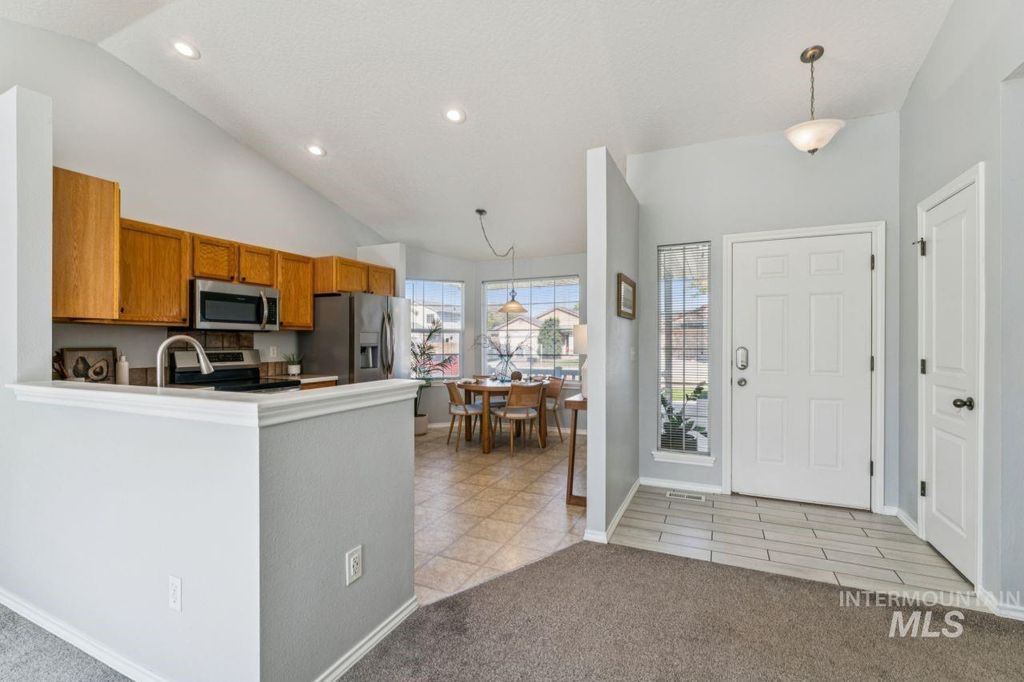 11695 W Huckleberry Dr, Nampa, ID 83651 photo 5