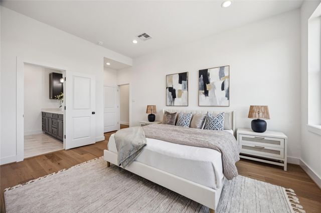 2806 Mills Street, Houston, TX 77026