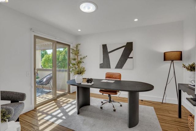 4826 La Fiesta Pl, San Jose, CA 95129