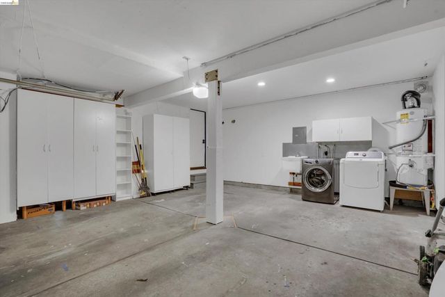4826 La Fiesta Pl, San Jose, CA 95129