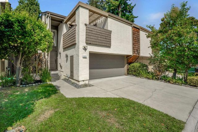 4826 La Fiesta Pl, San Jose, CA 95129