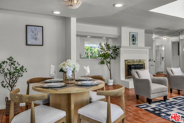 6636 Tobias Avenue, Van Nuys (los Angeles), CA 91405