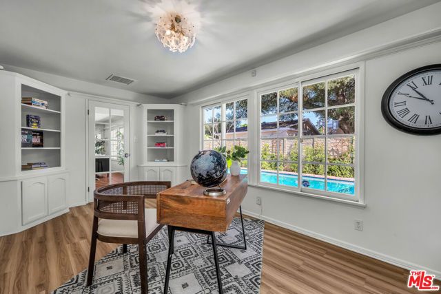 6636 Tobias Avenue, Van Nuys (los Angeles), CA 91405