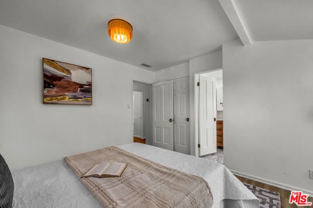 6636 Tobias Avenue, Van Nuys (los Angeles), CA 91405