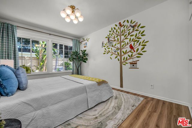 6636 Tobias Avenue, Van Nuys (los Angeles), CA 91405