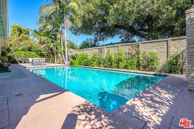 6636 Tobias Avenue, Van Nuys (los Angeles), CA 91405