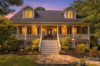 183 Lunar Trace Road, Waynesville, NC 28786
