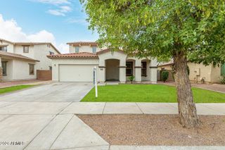 8223 W FLORENCE Avenue, Phoenix, AZ 85043