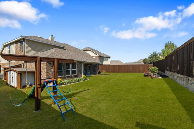 1503 E Collins Boulevard, Wylie, TX 75098