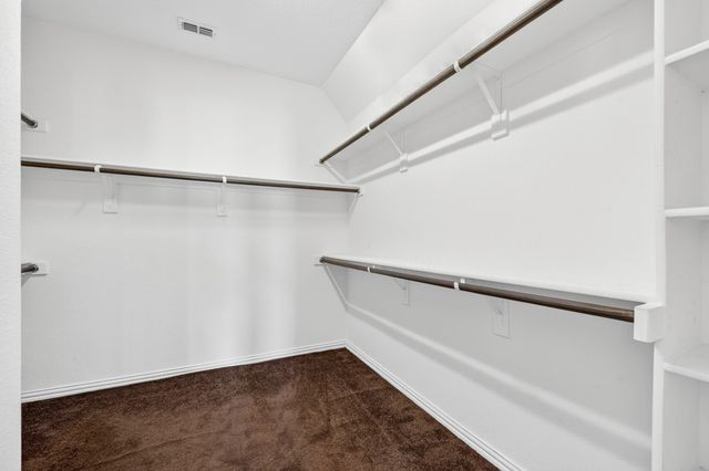 127 Lake Trail Drive, Red Oak, TX 75154