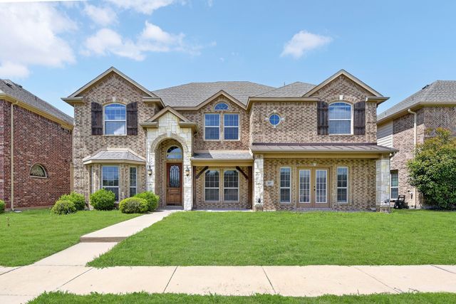 127 Lake Trail Drive, Red Oak, TX 75154