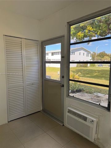 162 Westbury J 162, Deerfield Beach, FL 33442