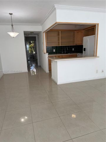 162 Westbury J 162, Deerfield Beach, FL 33442