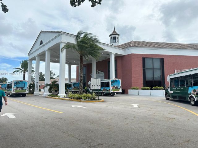 162 Westbury J 162, Deerfield Beach, FL 33442