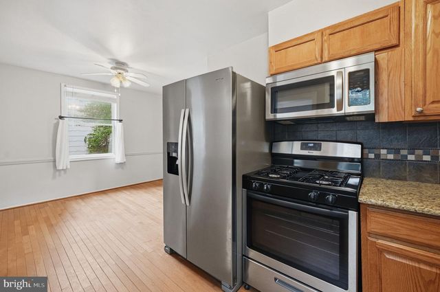 2918 MONROE PL, Falls Church, VA 22042