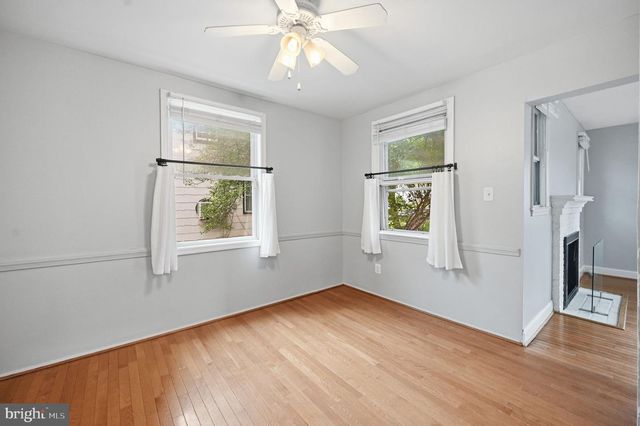 2918 MONROE PL, Falls Church, VA 22042