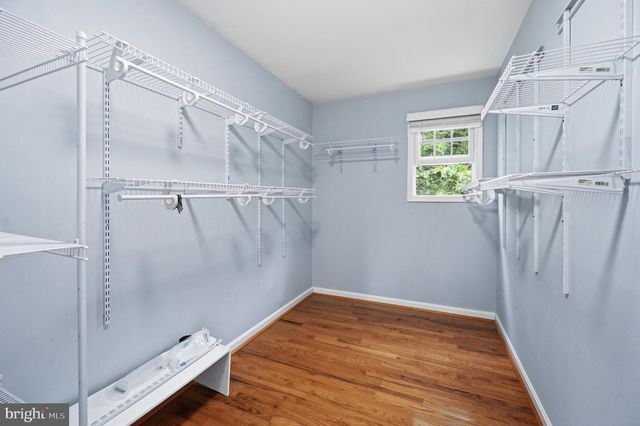 2918 MONROE PL, Falls Church, VA 22042