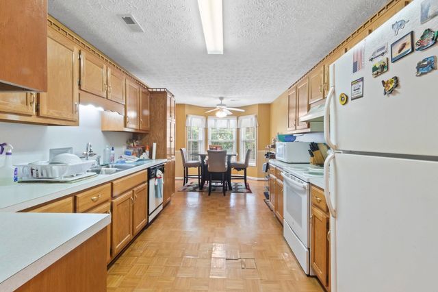 619 Blackstone Dr., Myrtle Beach, SC 29588