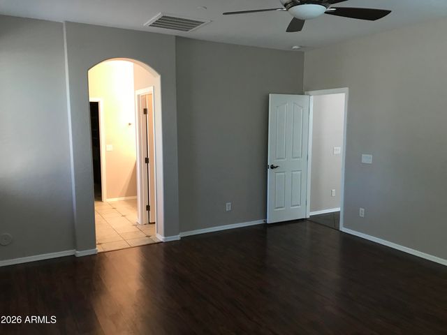 4221 E CULLUMBER Court, Gilbert, AZ 85234