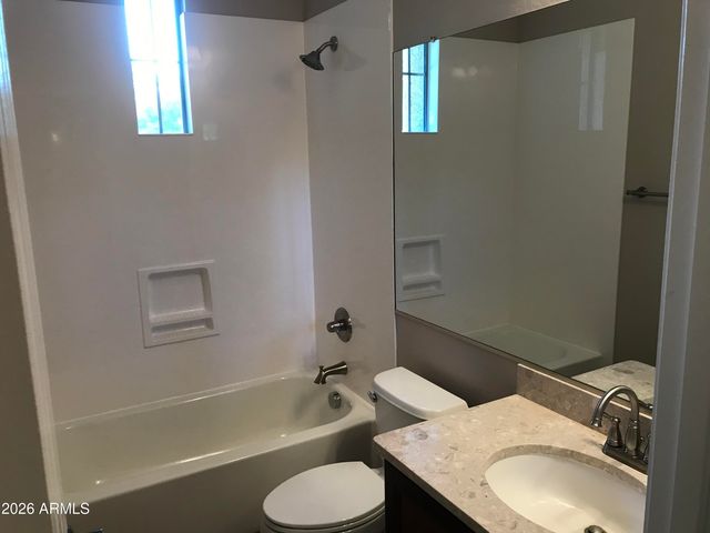 4221 E CULLUMBER Court, Gilbert, AZ 85234