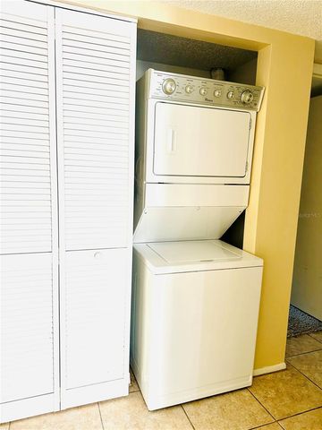 2208 BAHIA VISTA STREET F1, Sarasota, FL 34239