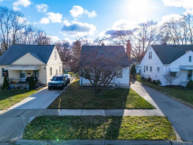 5844 Gilman Street, Garden City, MI 48135