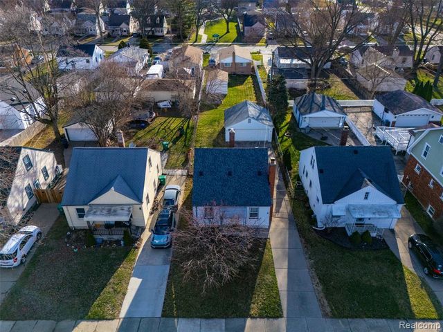 5844 Gilman Street, Garden City, MI 48135